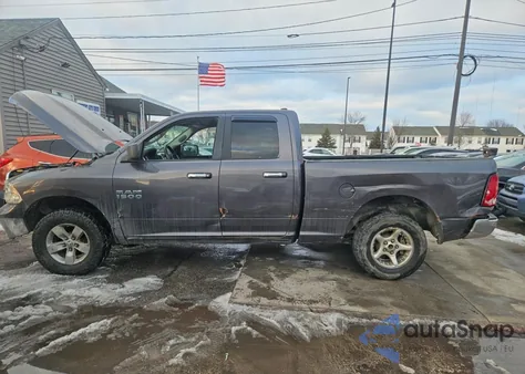 2018 Ram 1500 Slt z USA, uszkodzony, nr VIN 1C6RR7GG0JS300689
